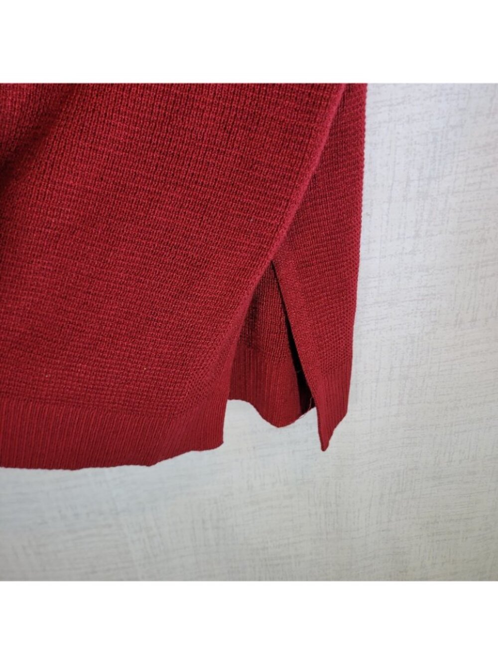NWT Vince Camuto Sweater Womens M Red Button Shoulder Colorblock Nordstrom - Picture 10 of 11